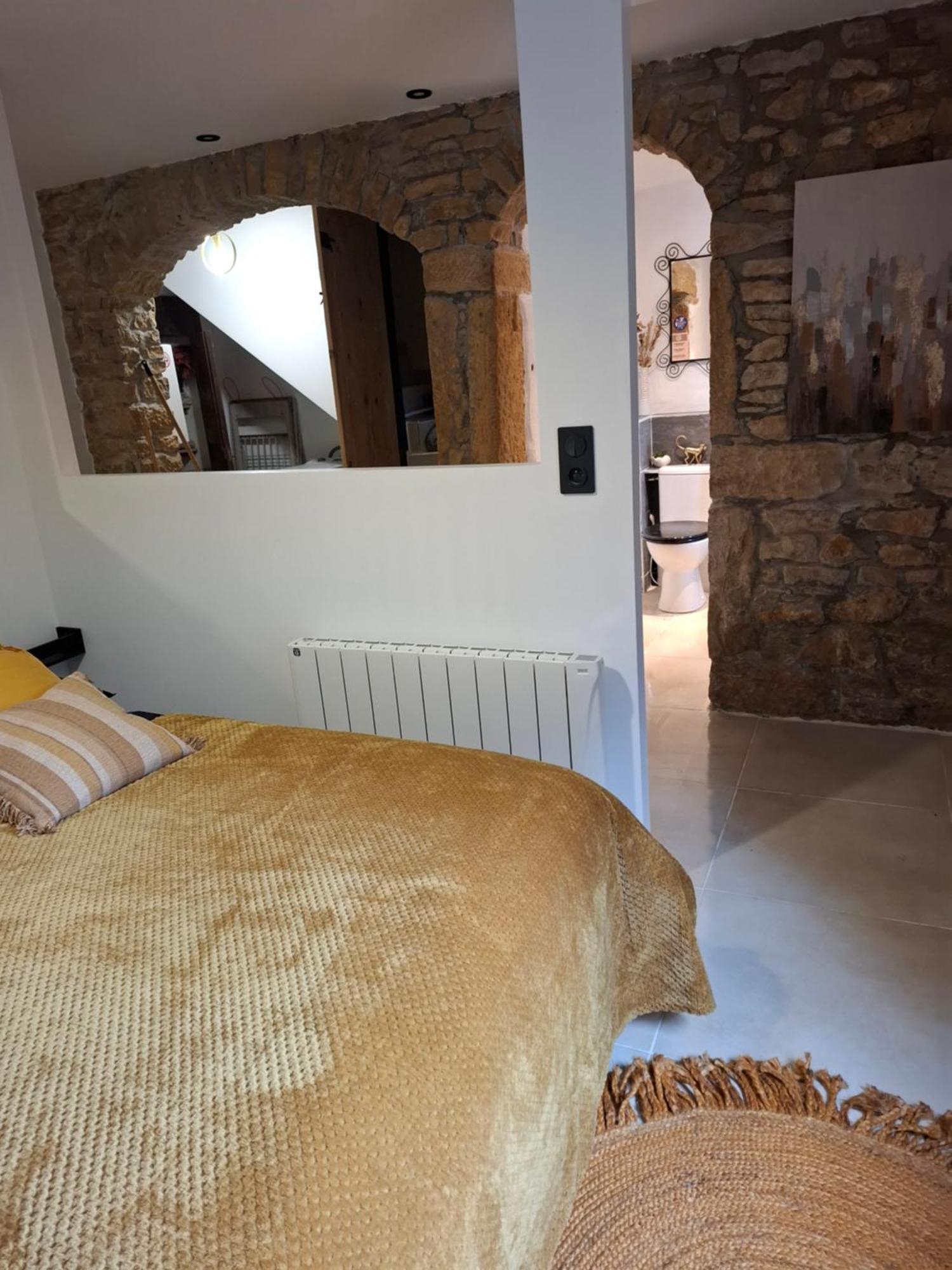 Le Gite Des Pierres Dorees Marcilly-d'Azergues Exteriör bild